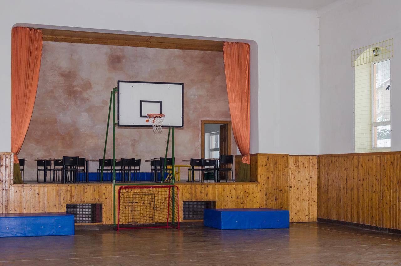 Penzion Sportino 乌帕河畔斯沃博达 外观 照片